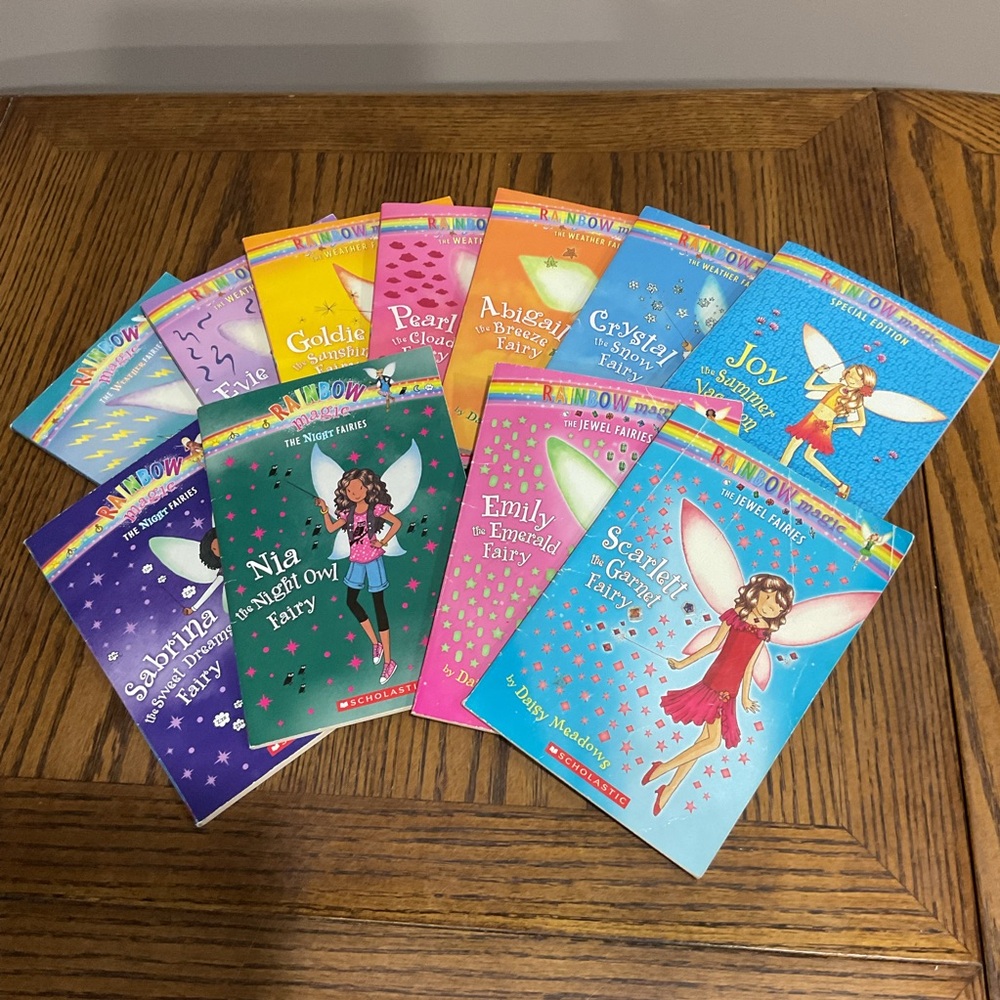 11 Rainbow Magic Fairy Books: ๐6 weather, 2 night, 2 jewel & 1 special editition